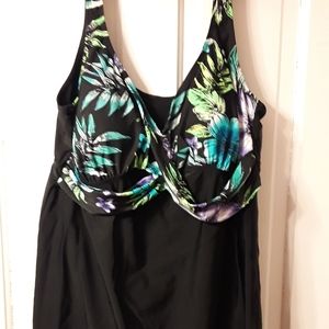 DELTA BURKE SWIMSUIT *Size 22W* 1 piece